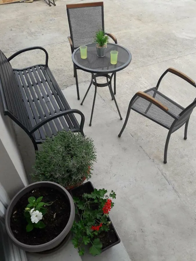 Pauli Apartment Kastela